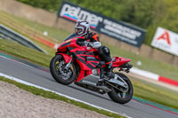 Castle-Combe-2019;PJ-Motorsport-Photography-2019;donington-no-limits-trackday;donington-park-photographs;donington-trackday-photographs;no-limits-trackdays;peter-wileman-photography;trackday-digital-images;trackday-photos